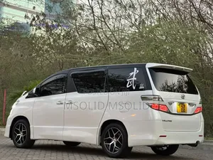 Toyota Vellfire 2008 White