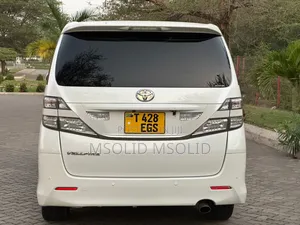 Toyota Vellfire 2008 White