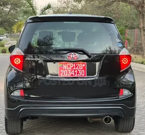 Toyota Ractis 2010 Black
