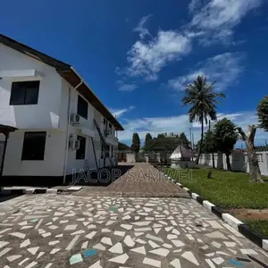 6bdrm House in Mbezi Beach, Kinondoni for rent