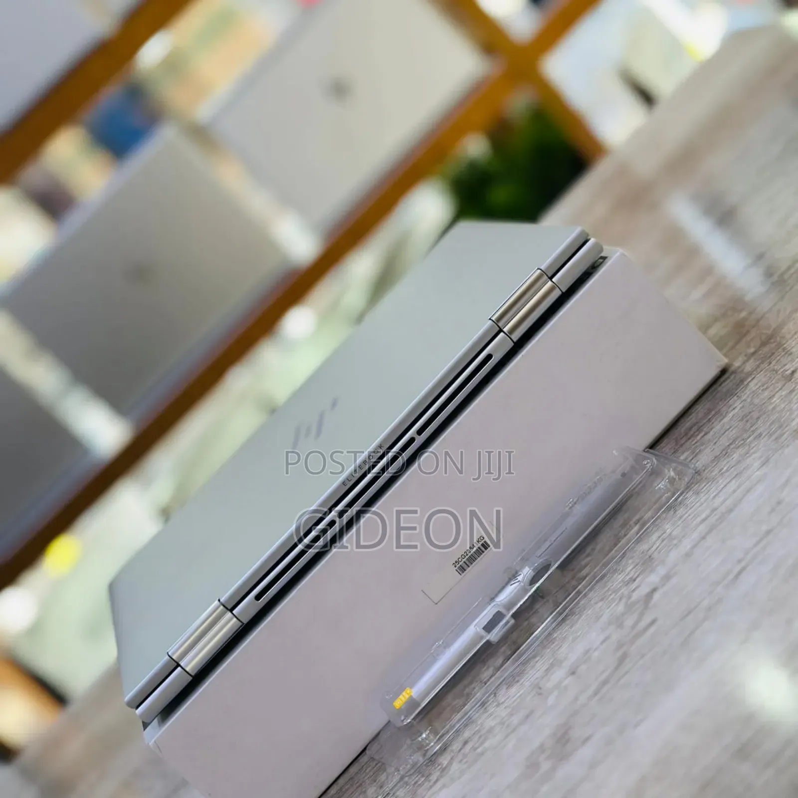 New Laptop HP EliteBook 830 32GB Intel Core Ultra 7 SSD 1T