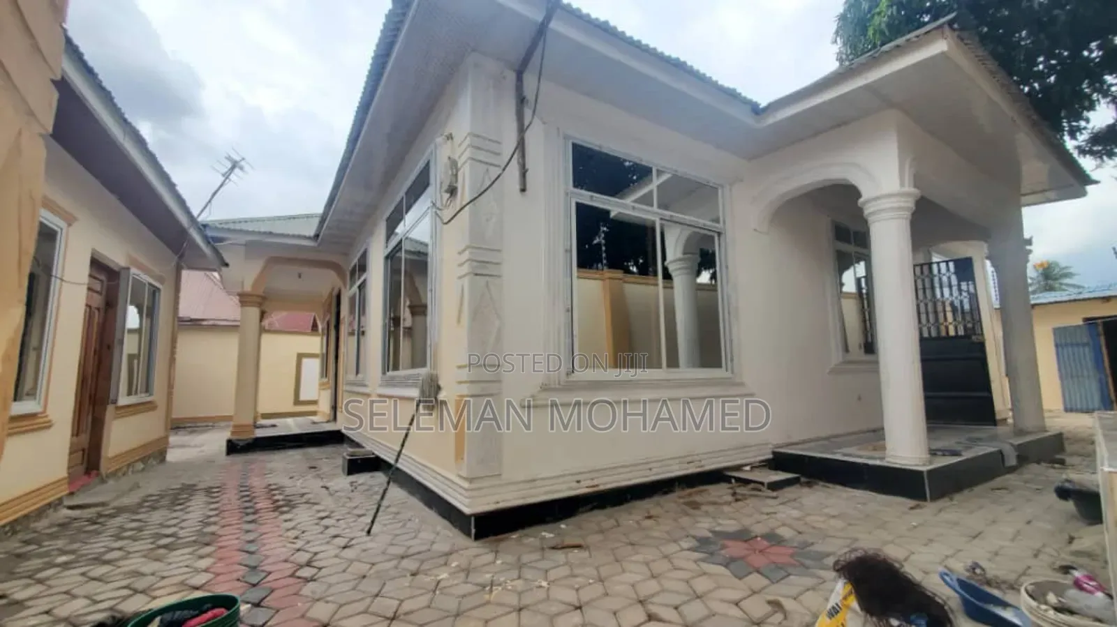 Furnished 7bdrm House in Biriani Real Estate, Chamazi for sale