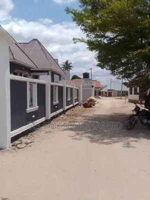 Furnished 3bdrm House in Biriani Real Estate, Chamazi for sale