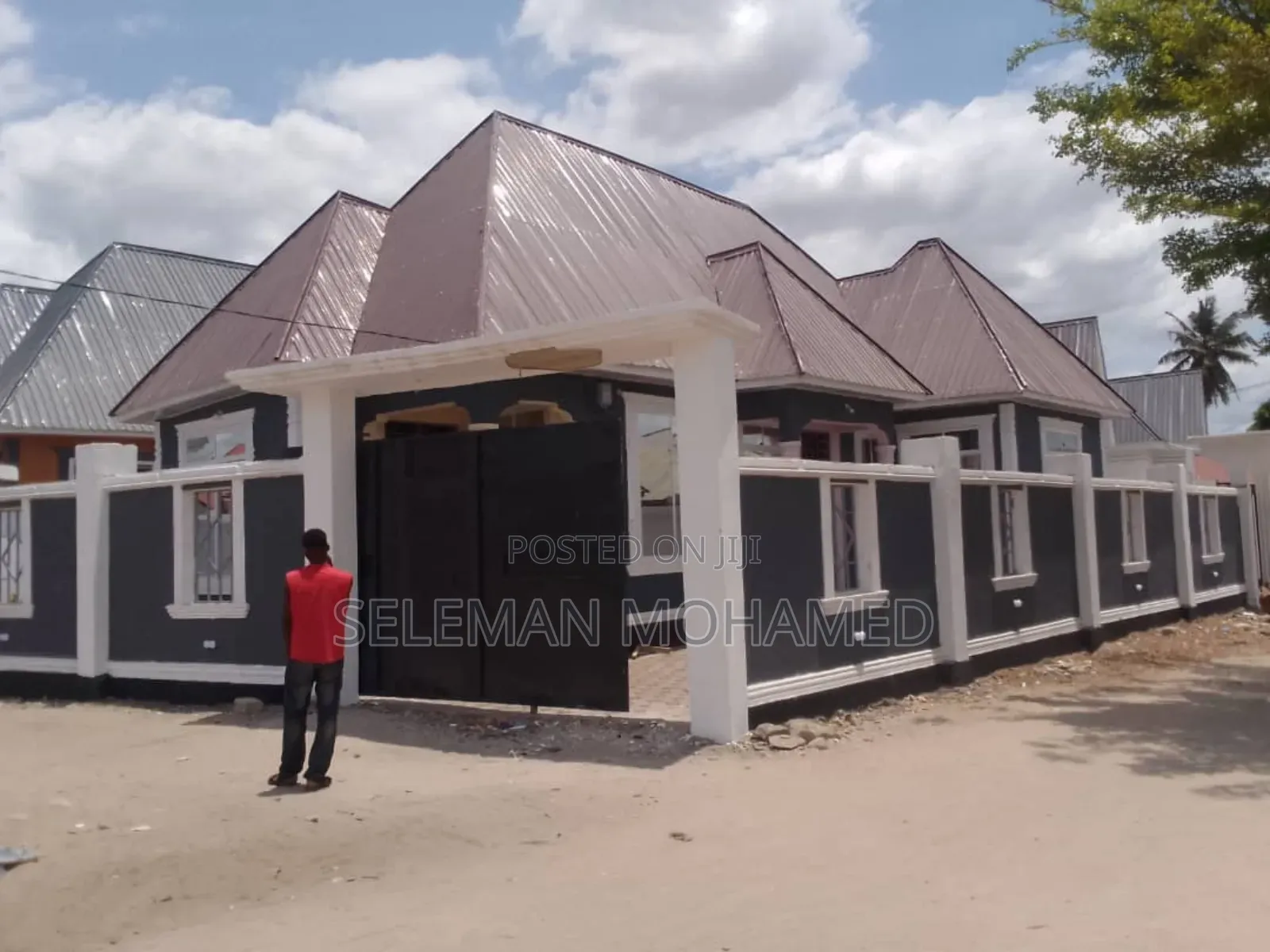 Furnished 3bdrm House in Biriani Real Estate, Chamazi for sale