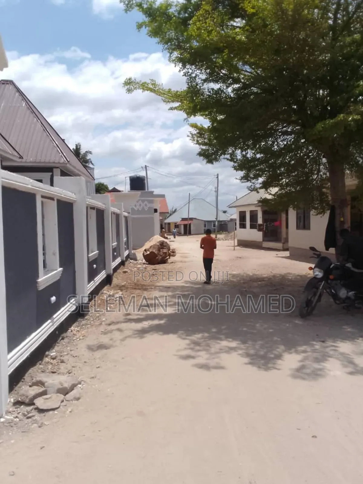 Furnished 3bdrm House in Biriani Real Estate, Chamazi for sale