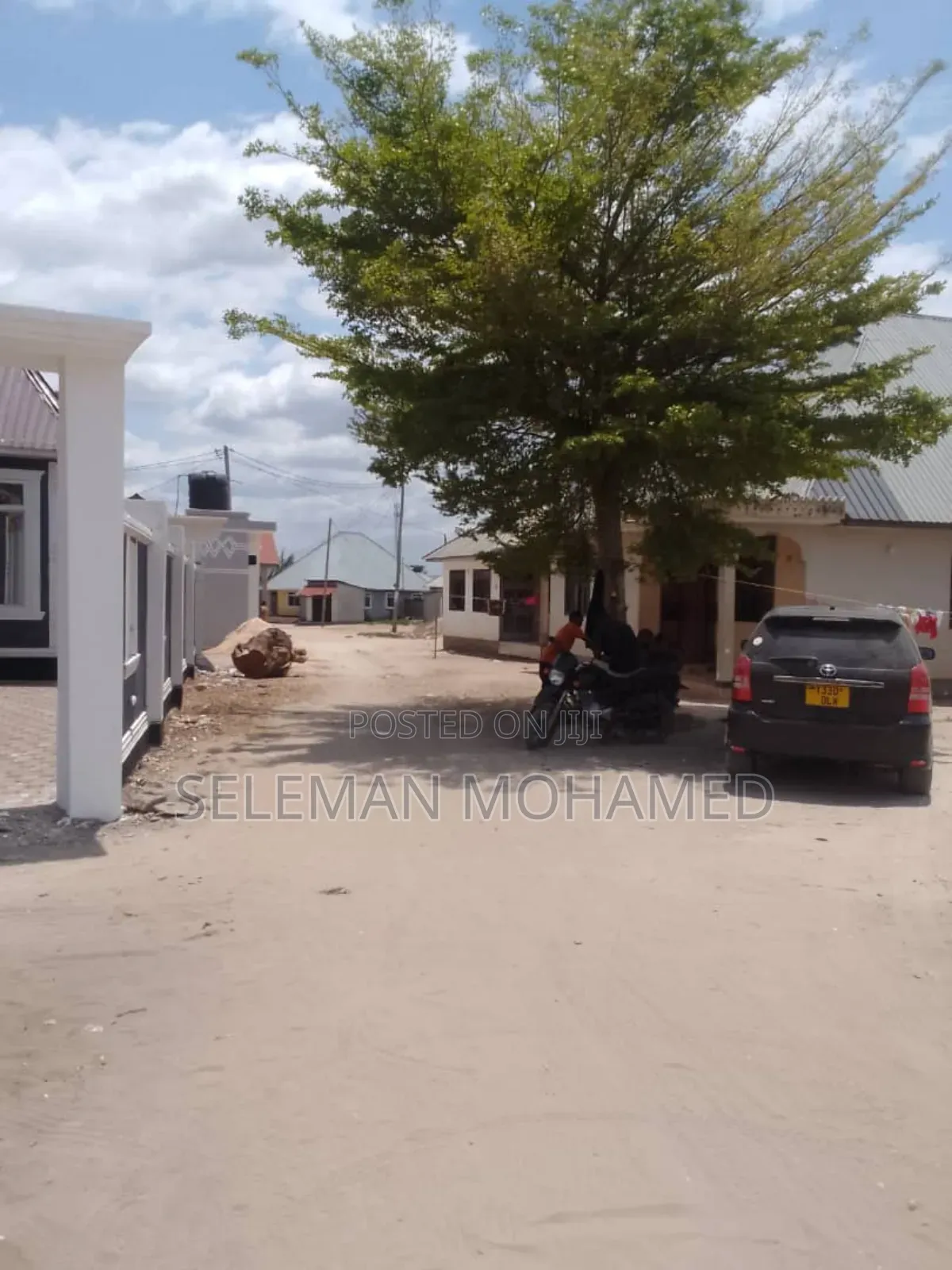 Furnished 3bdrm House in Biriani Real Estate, Chamazi for sale