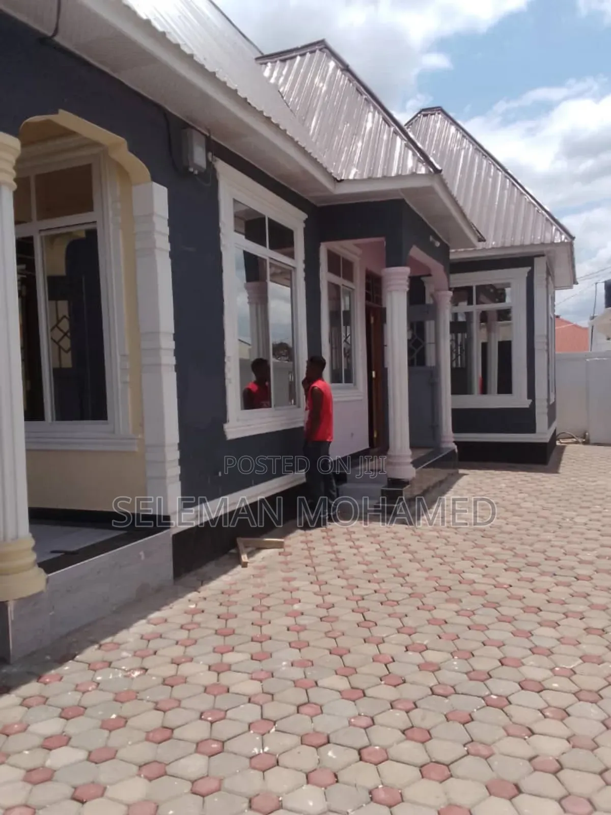Furnished 3bdrm House in Biriani Real Estate, Chamazi for sale