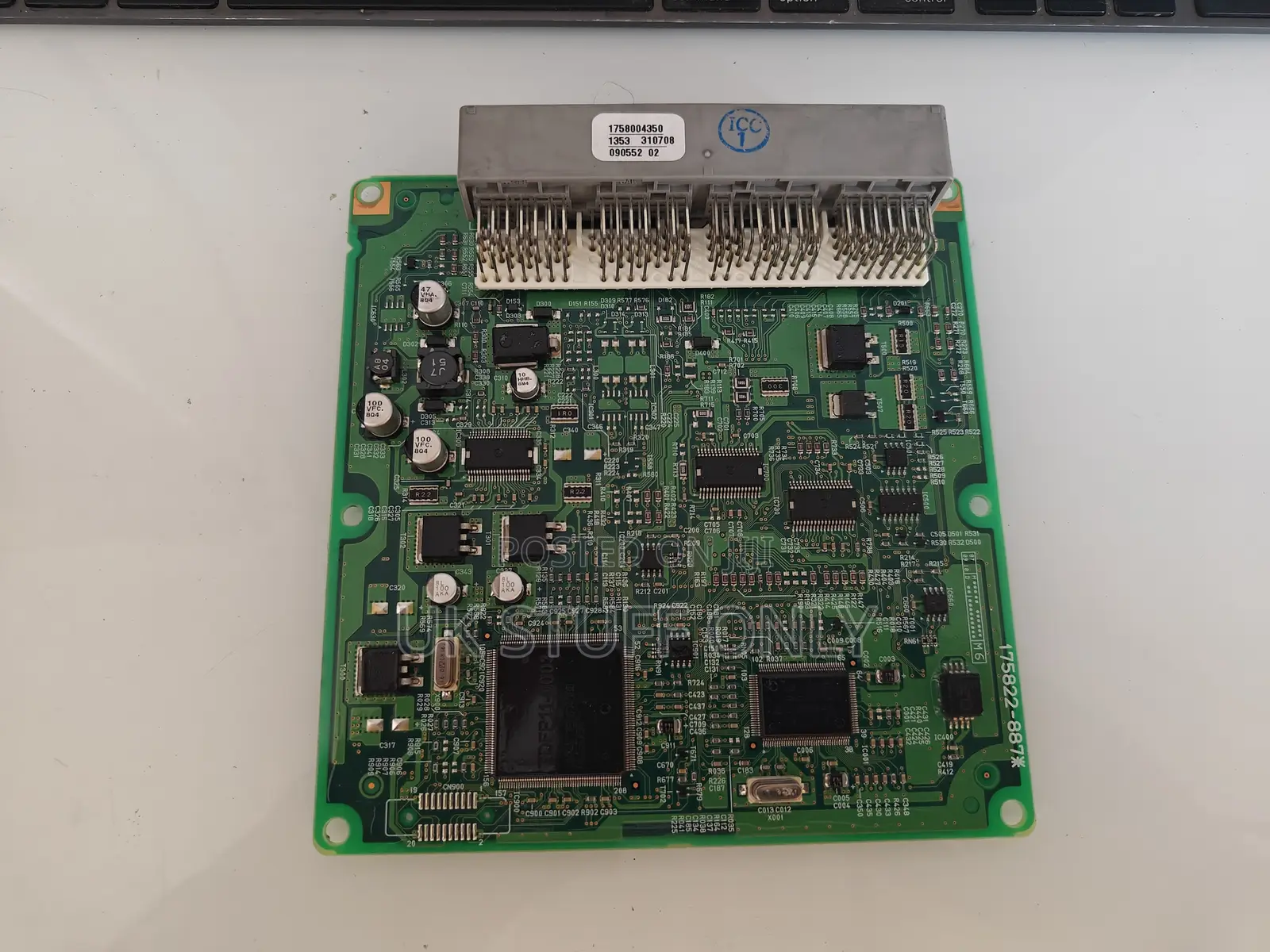 Ecu - Toyota Hilux 89661-0kc61 - Denso