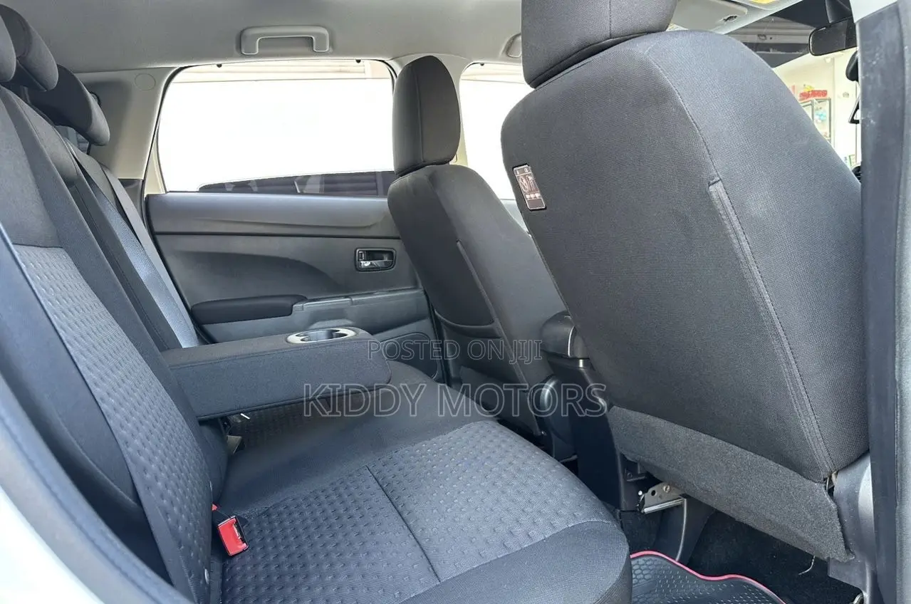 Mitsubishi RVR 2010 Pearl