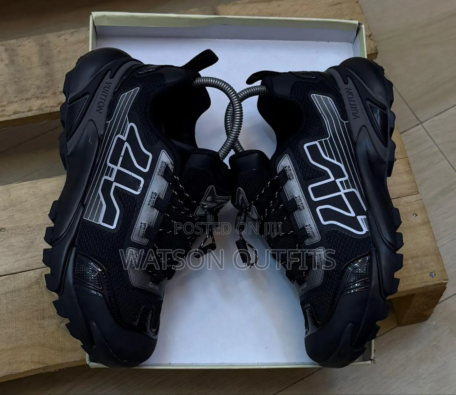 Men's Shoes Hotly Beautiful