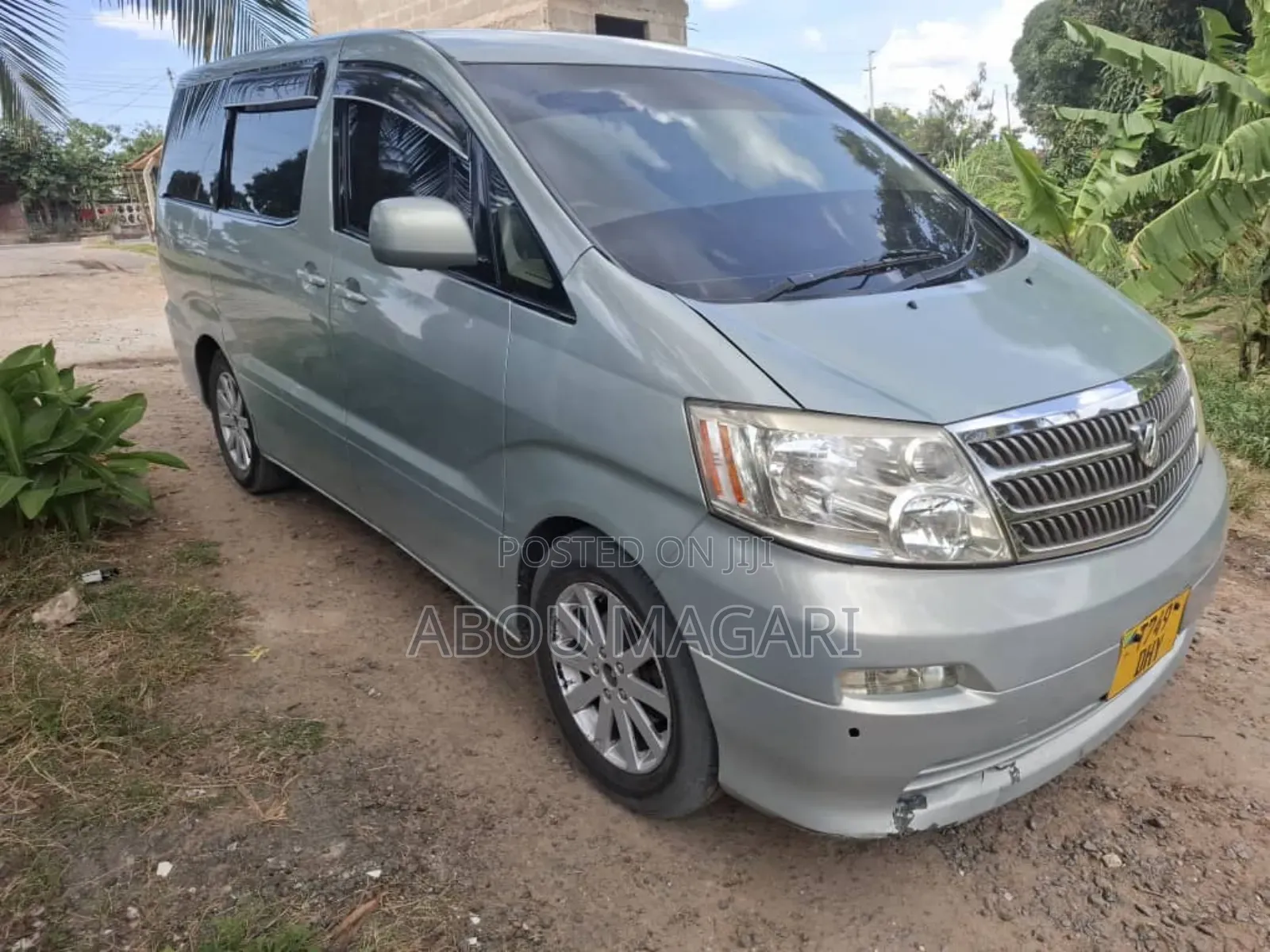 Toyota Alphard 2004 Silver