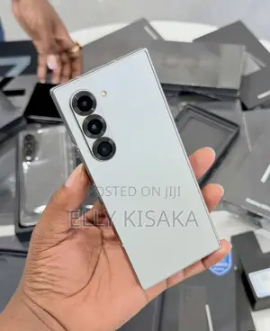 New Samsung Galaxy Z Fold6 256 GB Silver