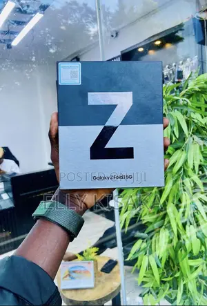 New Samsung Galaxy Z Fold 3 256 GB Black