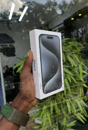 New Apple iPhone 15 Pro Max 256 GB Black