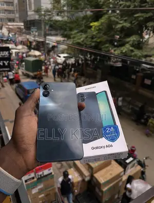 New Samsung Galaxy A06 64 GB Black