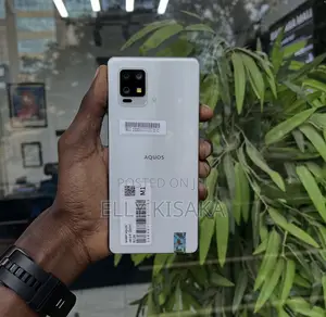 Sharp Aquos zero6 128 GB White