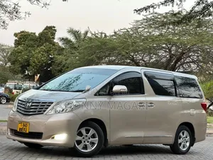 Toyota Alphard 2008 Gold