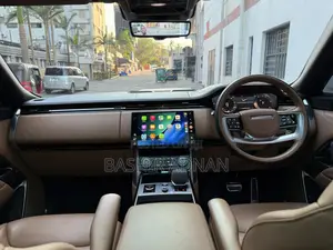 Land Rover Range Rover Vogue 2025 Gray