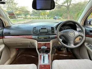 Toyota Premio 2005 Silver