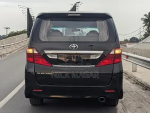 Toyota Alphard 2011 Black