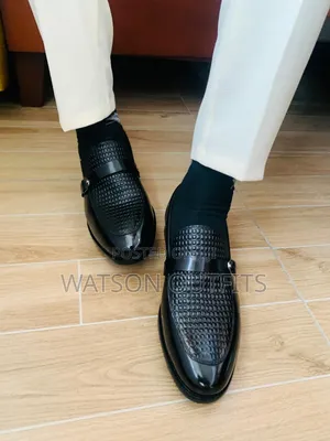 Viatu Vya Kiume or Men's Shoes Hotly Ceremonial