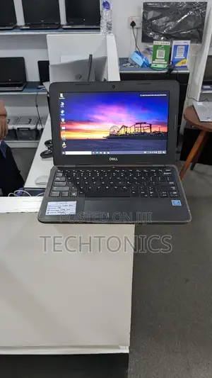 Laptop Dell Latitude 11 3190 4GB Intel SSD 128GB