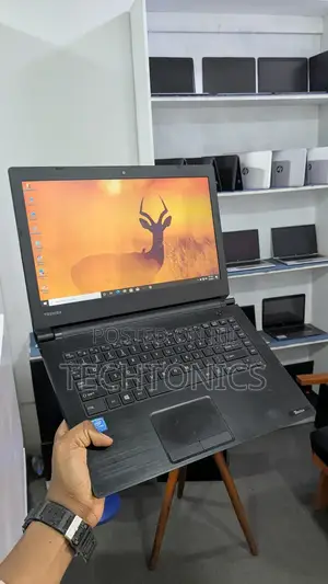 Laptop Toshiba Tecra A40 4GB Intel SSD 128GB