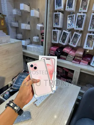 Apple iPhone 15 128 GB Pink