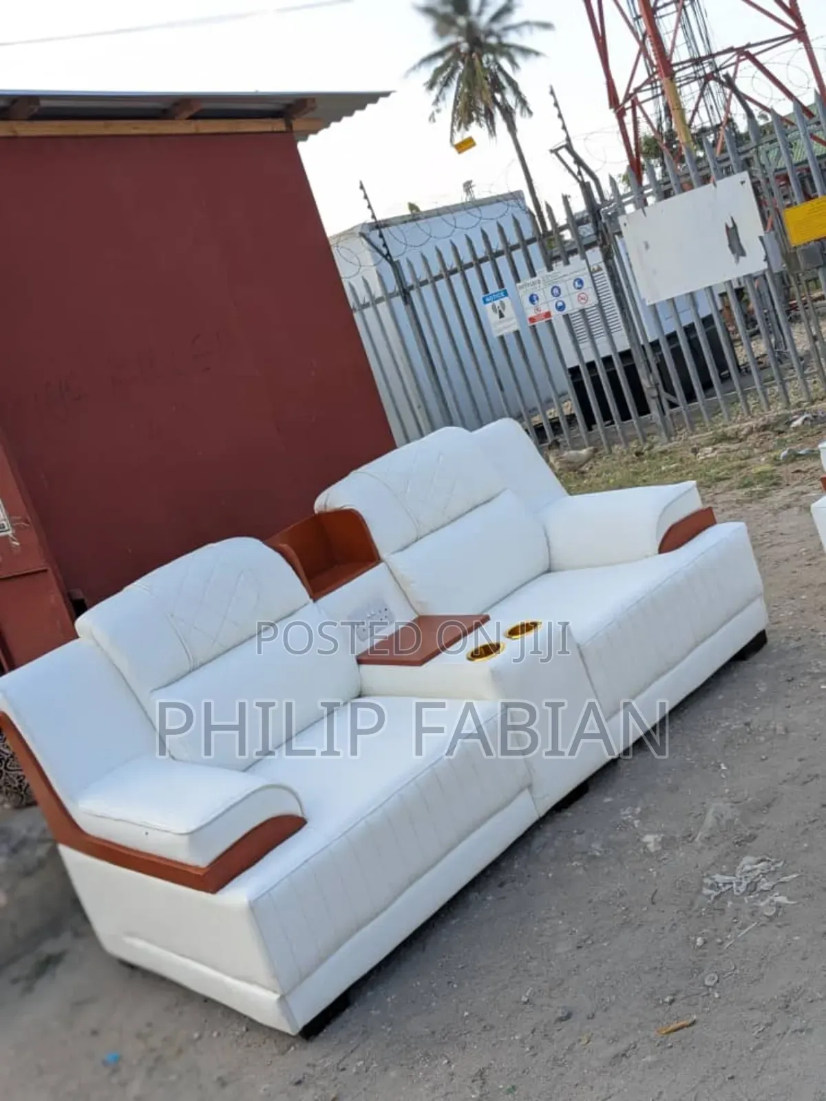 White Sofa Set 3:2:2:1