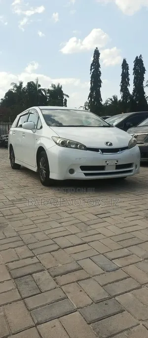 Toyota Wish 2012 White