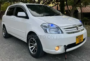 Toyota Raum 2005 White