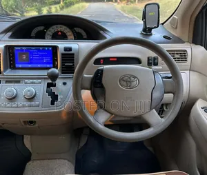 Toyota Raum 2005 White