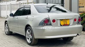 Toyota Altezza 2004 Silver