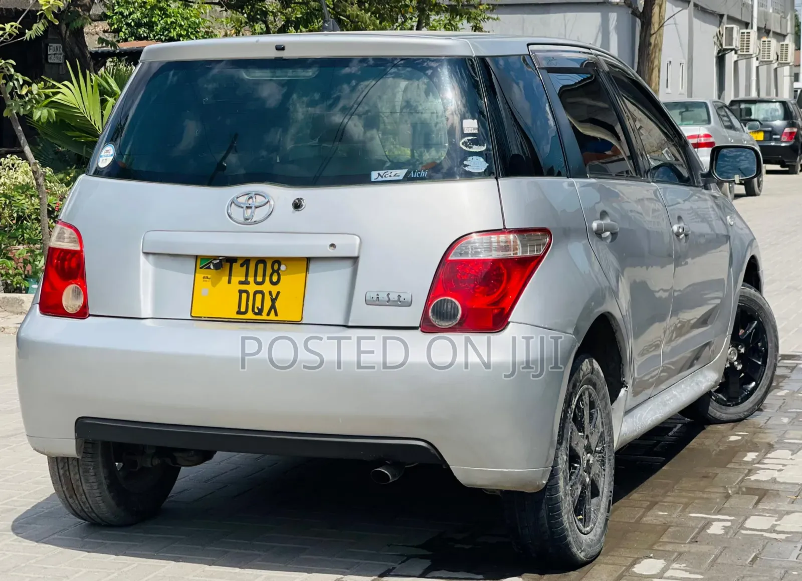 Toyota IST 2003 Silver