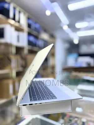 New Laptop HP 16GB Intel Core Ultra 7 SSD 1T