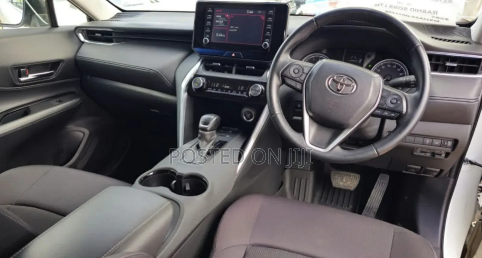 Toyota Harrier 2022 White