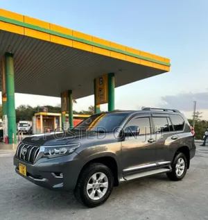Toyota Land Cruiser Prado 2015 Gold