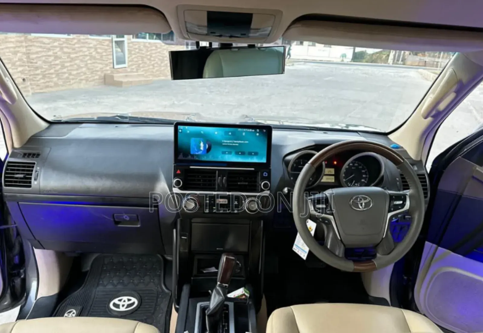 Toyota Land Cruiser Prado 2015 Gold