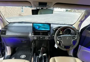 Toyota Land Cruiser Prado 2015 Gold