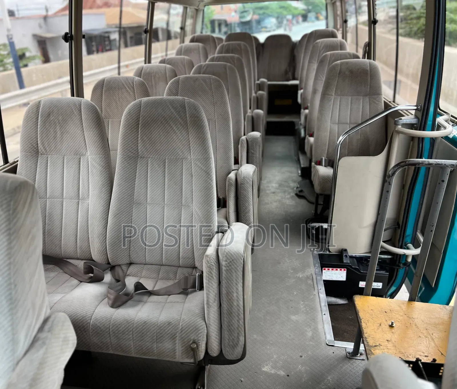Toyota Coaster 2004 Green