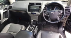 Toyota Land Cruiser Prado 2018 Black