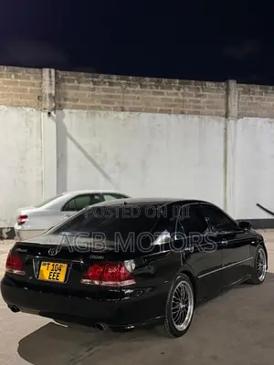 Toyota Crown 2006 Black