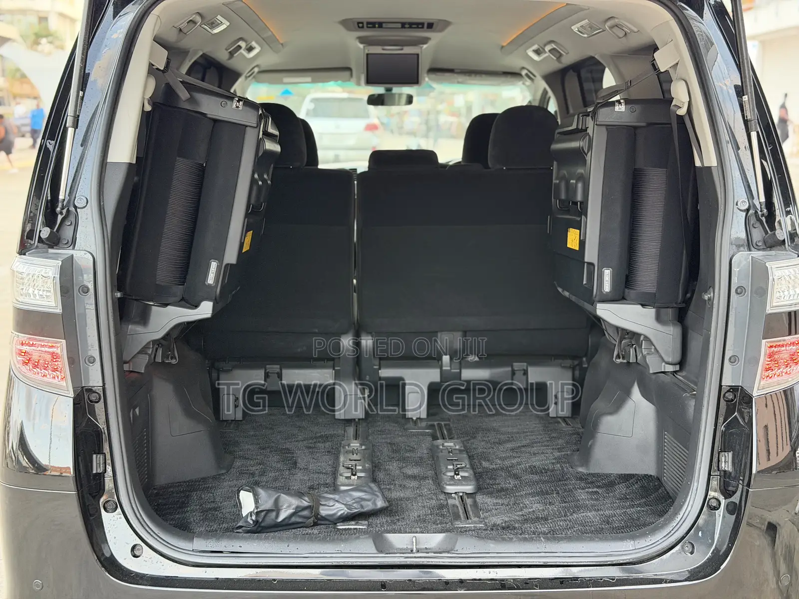 Toyota Vellfire 2008 Black