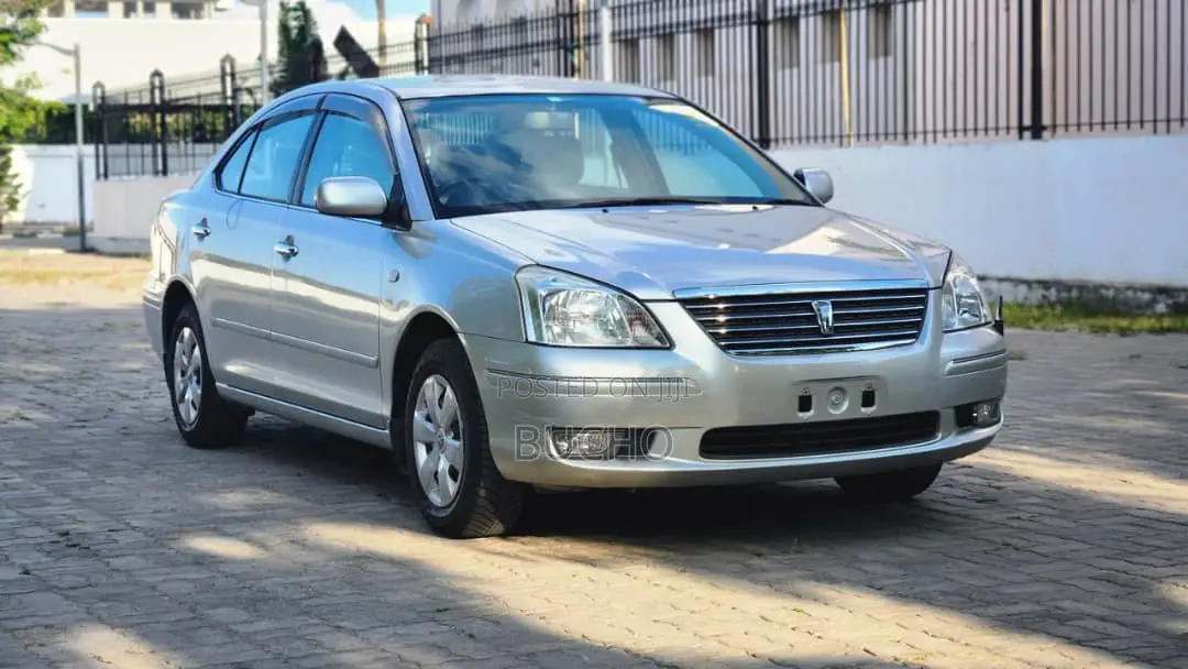 Toyota Premio 2002 Silver