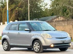 Mazda Verisa 2010 Silver
