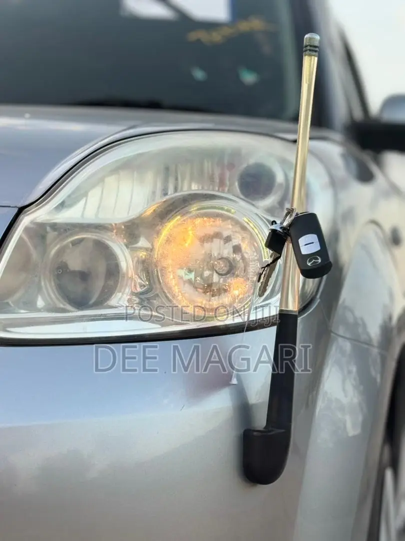 Mazda Verisa 2010 Silver