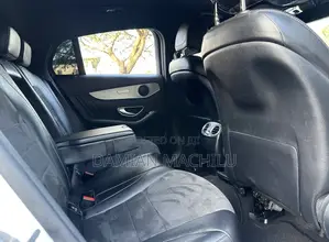 Mercedes-Benz GLC-Class 2017 White