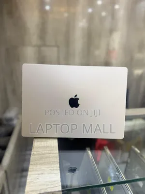 Laptop Apple MacBook Pro 2021 M1 16GB Apple M1 Pro SSD 512GB