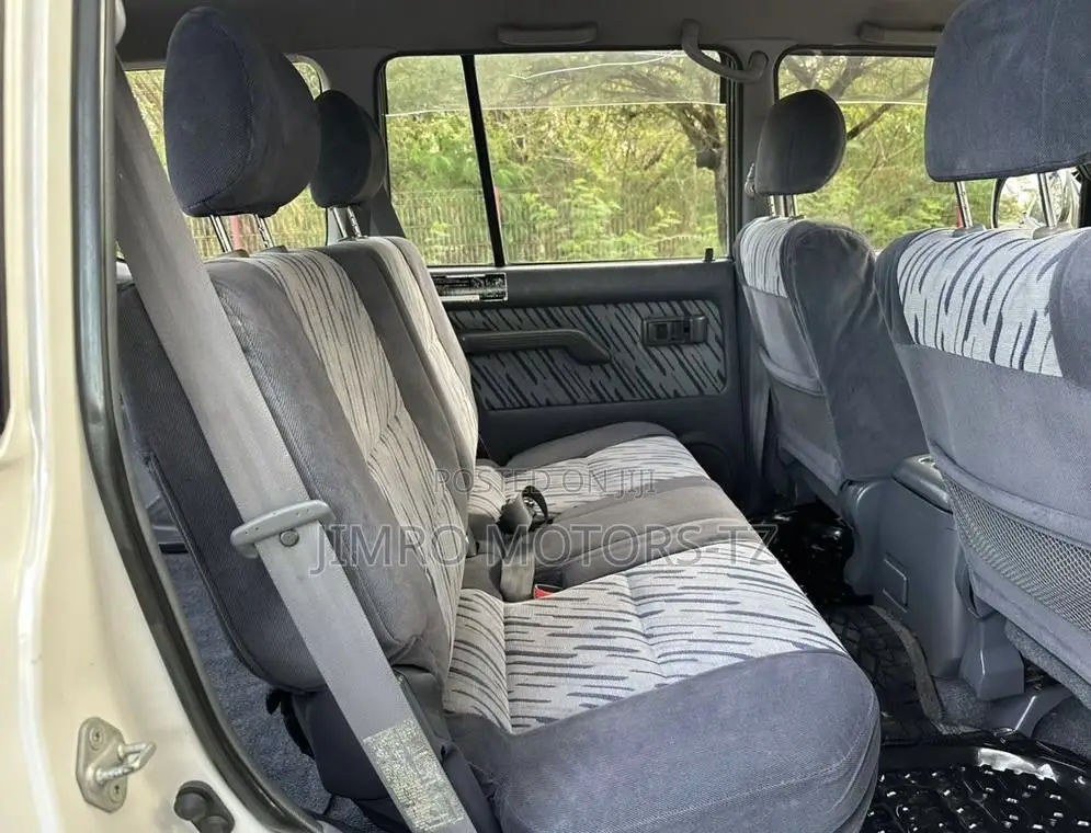Toyota Land Cruiser Prado 1999 White