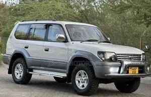 Toyota Land Cruiser Prado 1999 White
